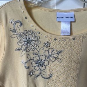 Alfred Dunner Gem Embroidered Top. Beautiful detailing.